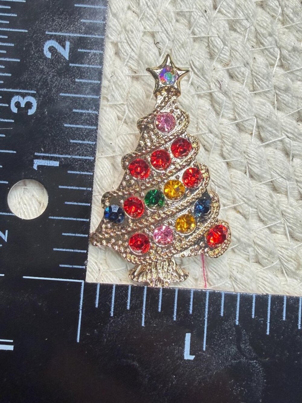 Christmas Tree Brooch Lot of 16 | Vintage Modern | Jewelry Tree Craft Collection - Picture 14 of 15